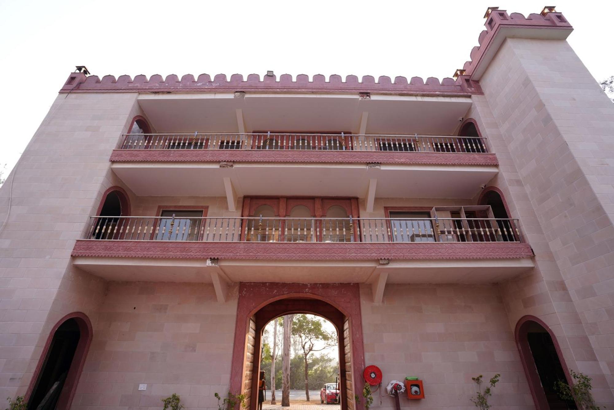 The Fort Moradabad Exteriör bild