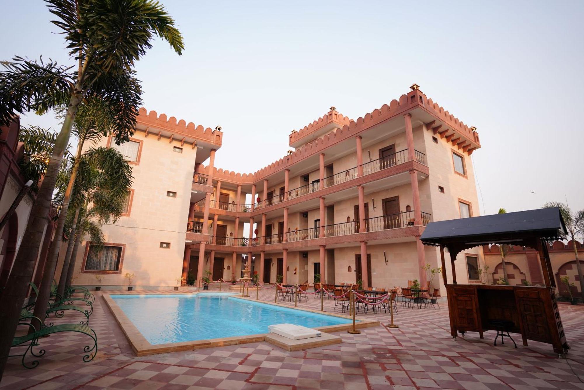 The Fort Moradabad Exteriör bild